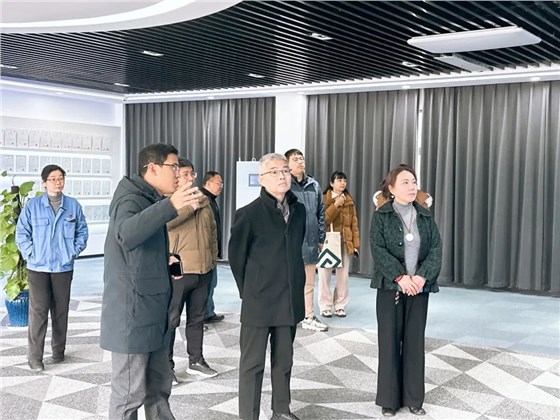 蘇州市政協(xié)港澳臺(tái)僑外事委、民宗委主任張劍帶隊(duì)蒞臨我司開(kāi)展調(diào)研工作插圖2